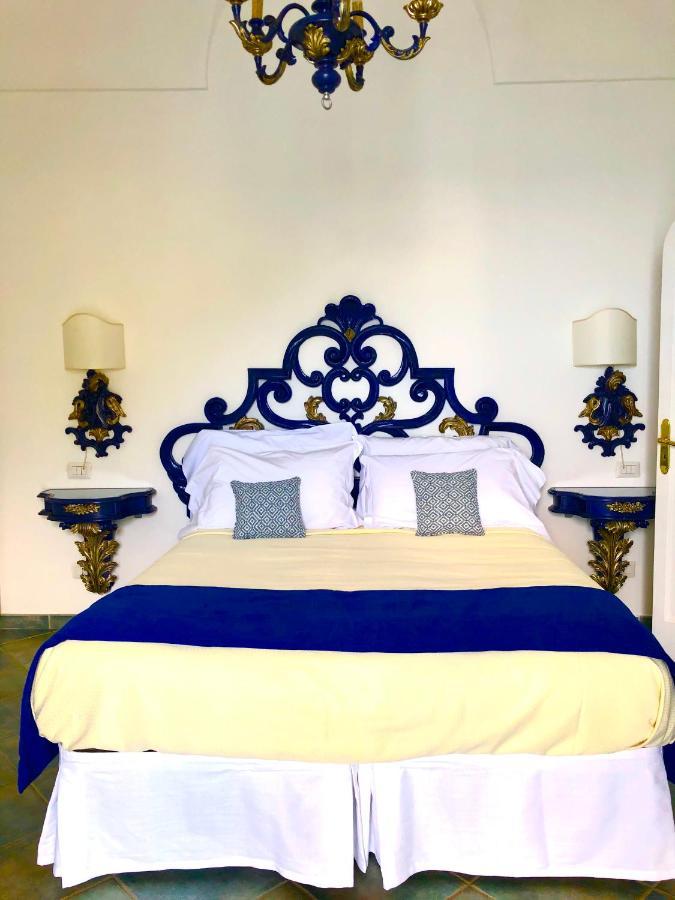 Queen View Apartment - No Kitchen Positano Buitenkant foto