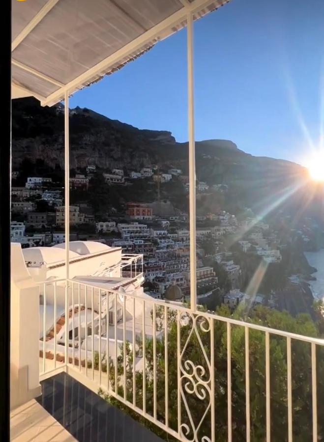 Queen View Apartment - No Kitchen Positano Buitenkant foto